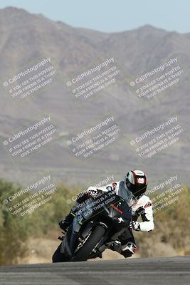 media/Dec-01-2025-Moto Forza (Mon) [[2daa91e15f]]/2-Intermediate Group/Session 2 Turn 9 Entry/